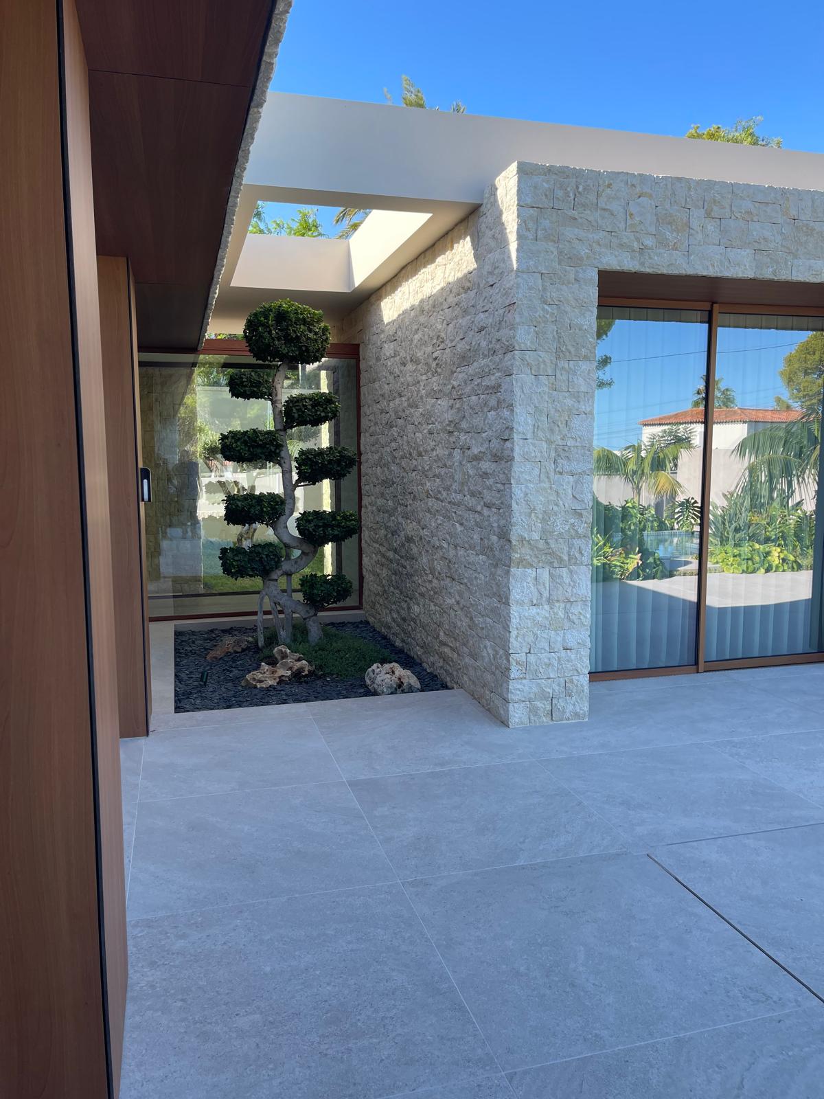 Atmosfera Stone